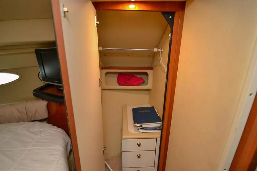 2000 Sea Ray 380 Sundancer-7.jpg