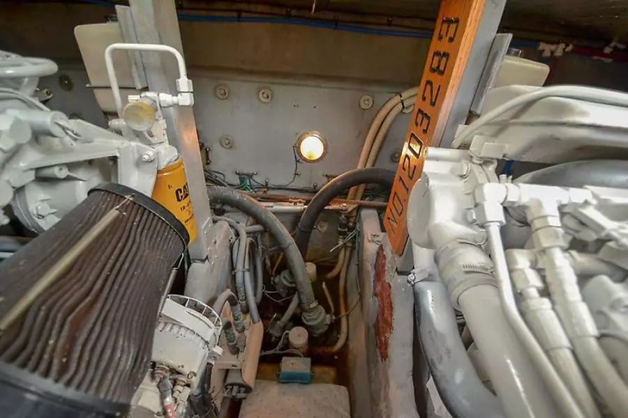 2000 Sea Ray 380 Sundancer-21.jpg