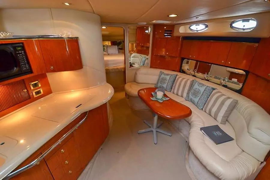 2000 Sea Ray 380 Sundancer-2.jpg