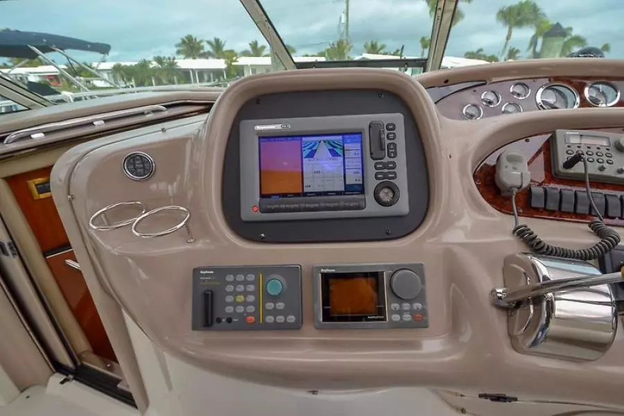 2000 Sea Ray 380 Sundancer-30.jpg