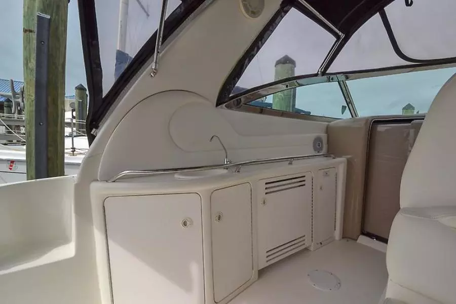 2000 Sea Ray 380 Sundancer-36.jpg