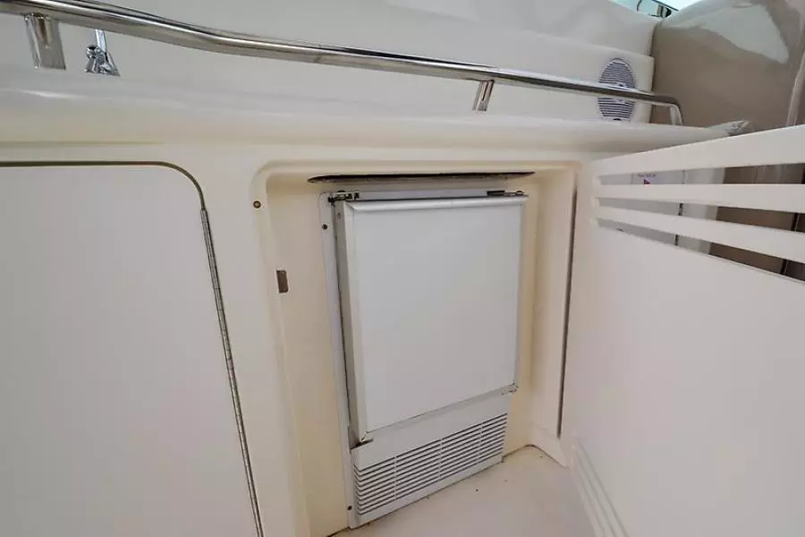 2000 Sea Ray 380 Sundancer-35.jpg