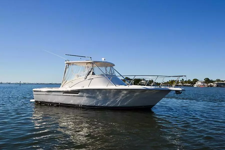 2003 Pursuit 3000 Offshore-13.jpg