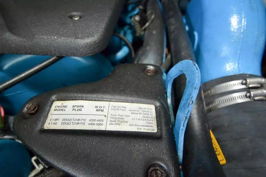 2003 Pursuit 3000 Offshore-45.jpg