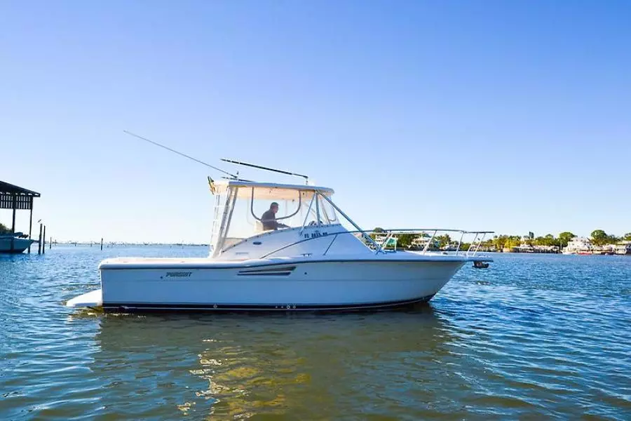 2003 Pursuit 3000 Offshore-16.jpg