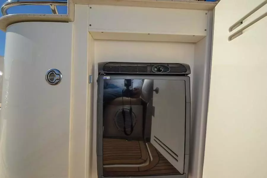 2008 Sea Ray 330 Sundancer-13.jpg