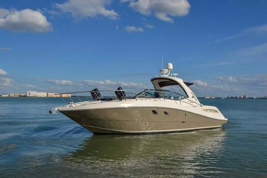 2008 Sea Ray 330 DA Profile-21.jpg