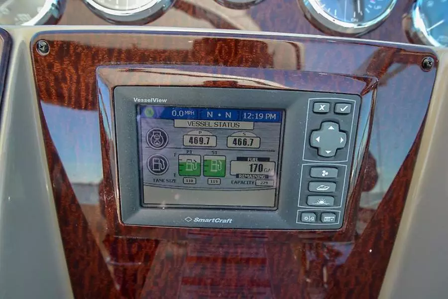 2008 Sea Ray 330 Sundancer-6.jpg