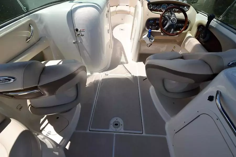 2007 Chaparral 274 Sunesta-27.jpg