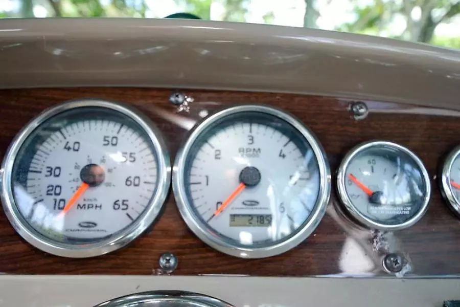 2007 Chaparral 274 Sunesta-4.jpg