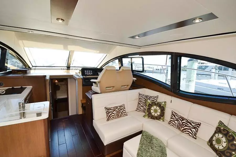 2017 Sea Ray 400 Fly-14.jpg