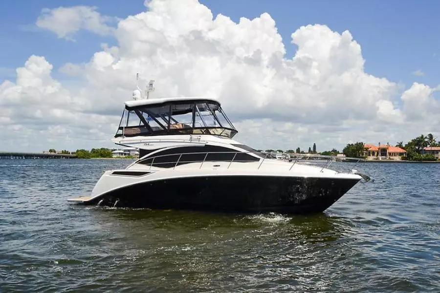 2017 Sea Ray 400 Fly-68.jpg