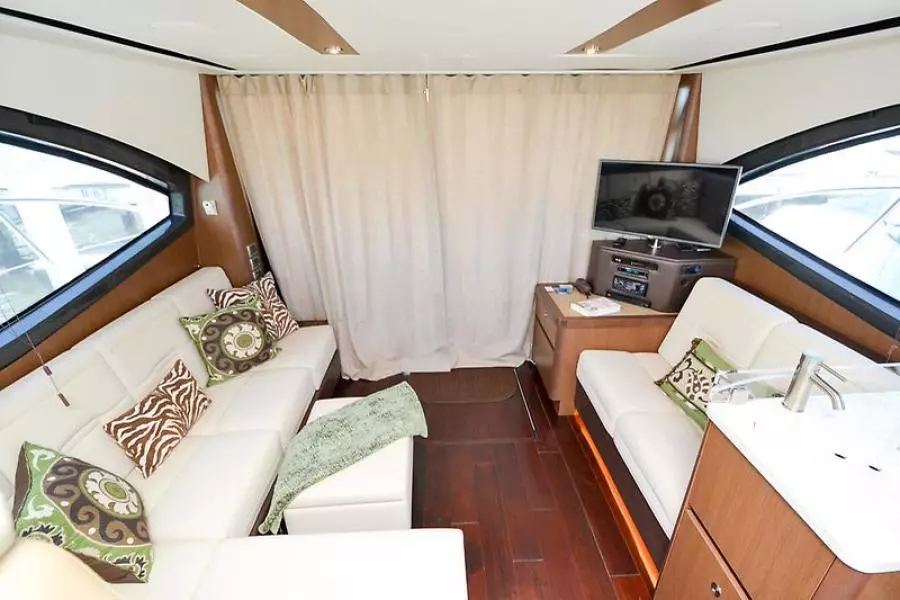 2017 Sea Ray 400 Fly-17.jpg