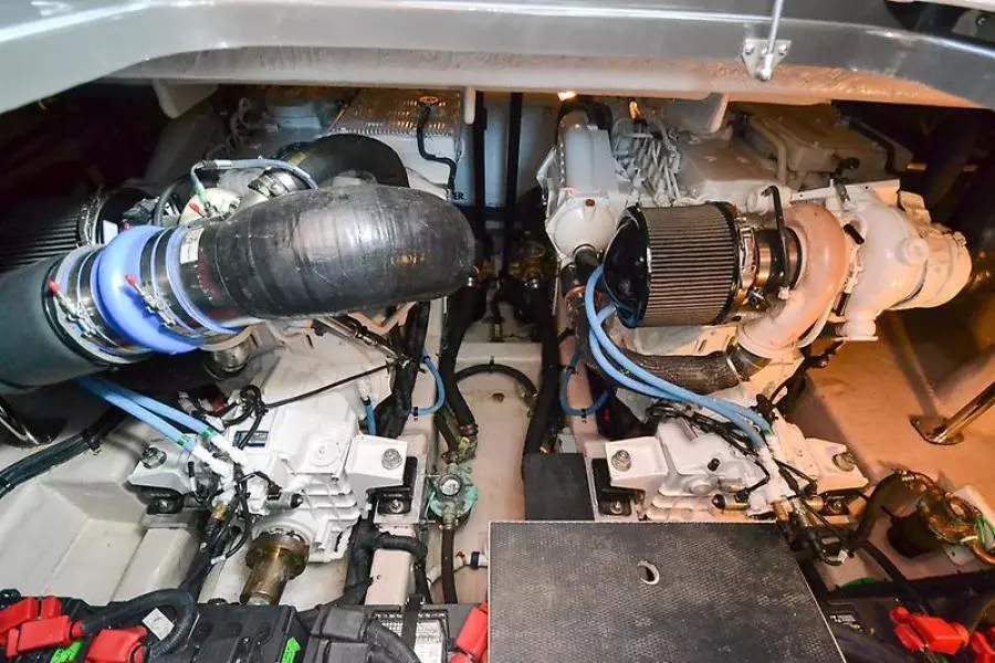 2017 Sea Ray 400 Fly-33.jpg