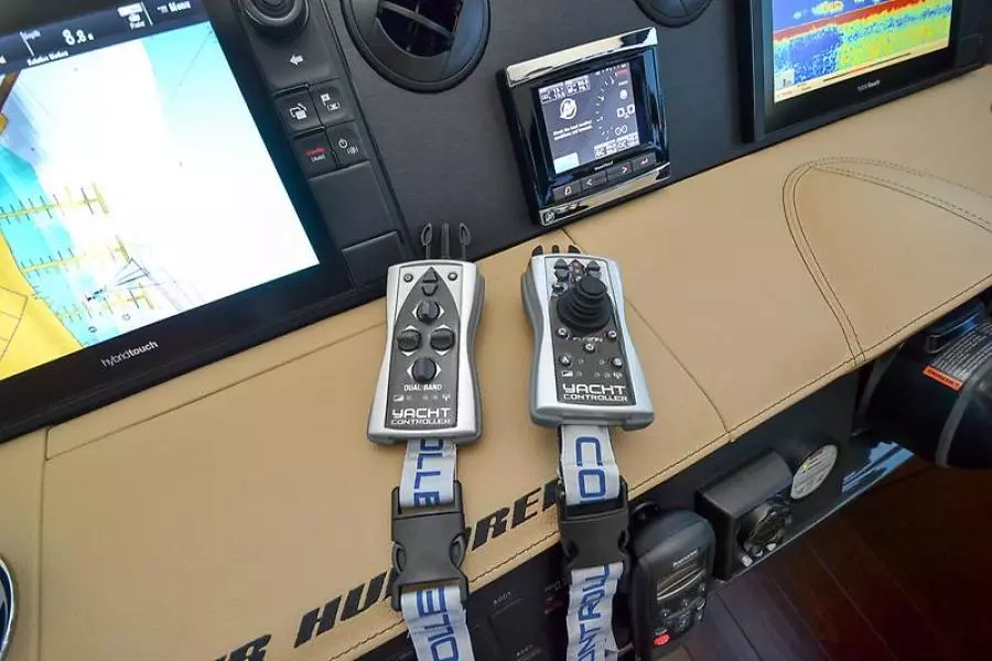 2017 Sea Ray 400 Fly-53.jpg