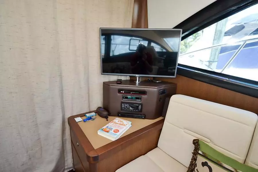 2017 Sea Ray 400 Fly-13.jpg