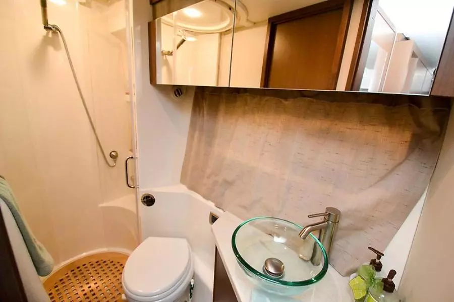 2017 Sea Ray 400 Fly-46.jpg