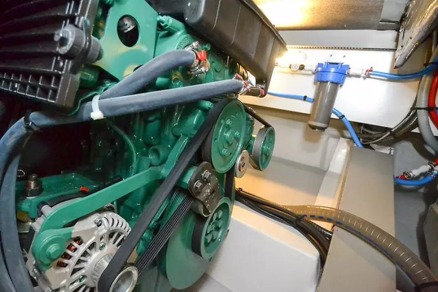 2016 Beneteau Swift Trawler 44