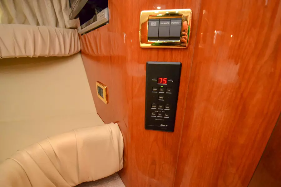 2000 Sea Ray 410 Sundancer-58.jpg