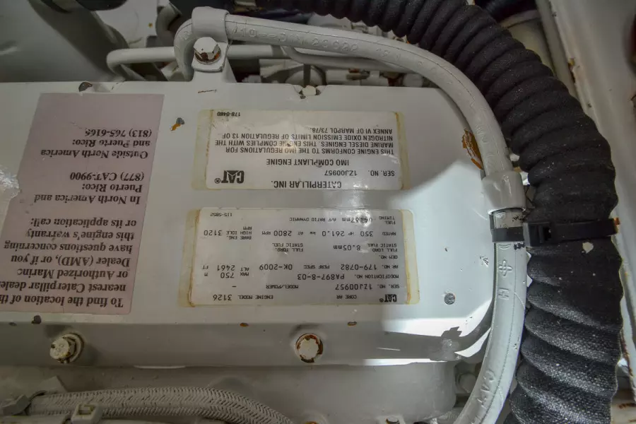 2000 Sea Ray 410 Sundancer-40.jpg