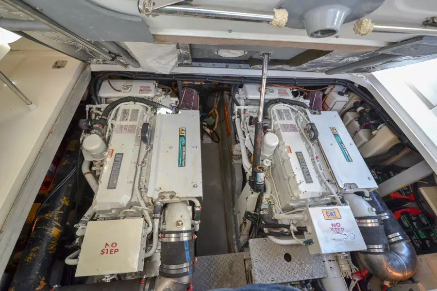 2000 Sea Ray 410 Sundancer-35.jpg