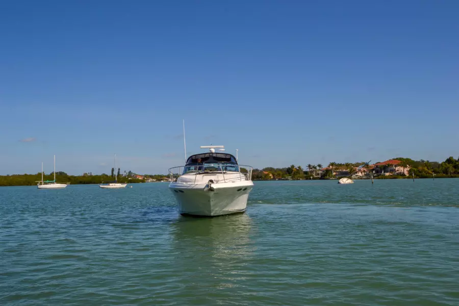 2000 Sea Ray 410 Sundancer-7.jpg