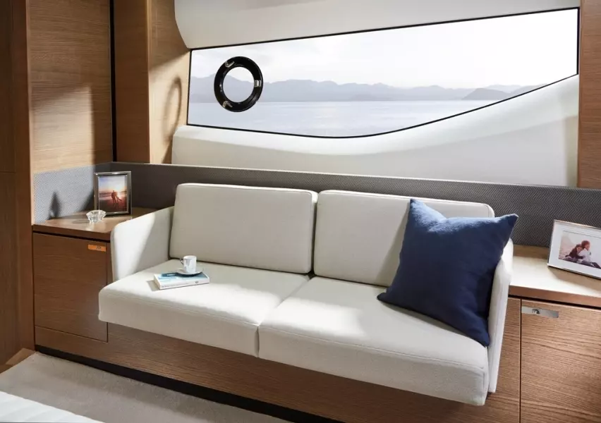 2026 Princess V65 Express