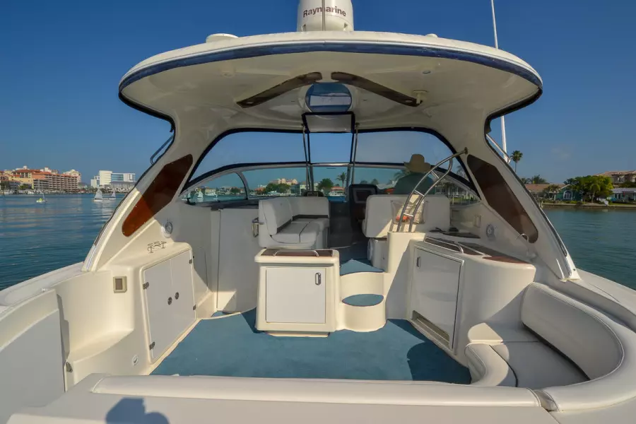 2006 Cruisers Yachts 420 Express