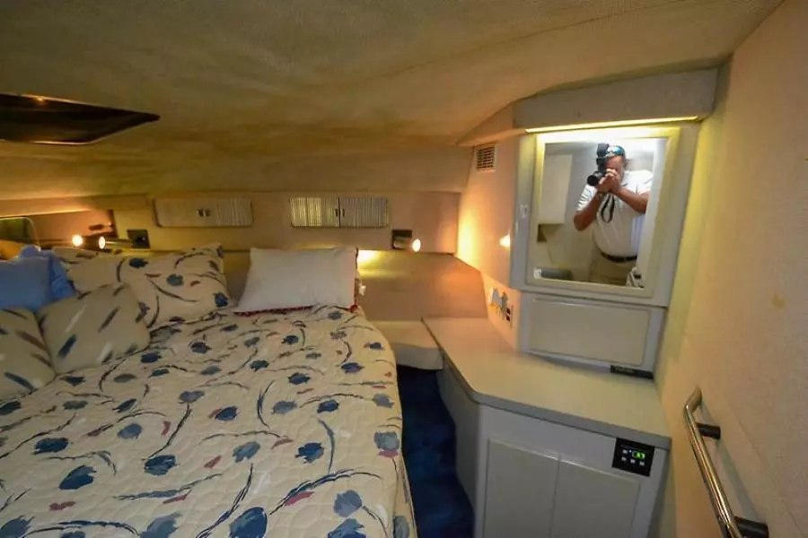 1988 Sea Ray 440 Convertible