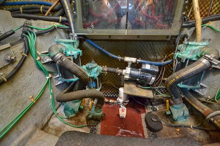 1988 Sea Ray 440 Convertible