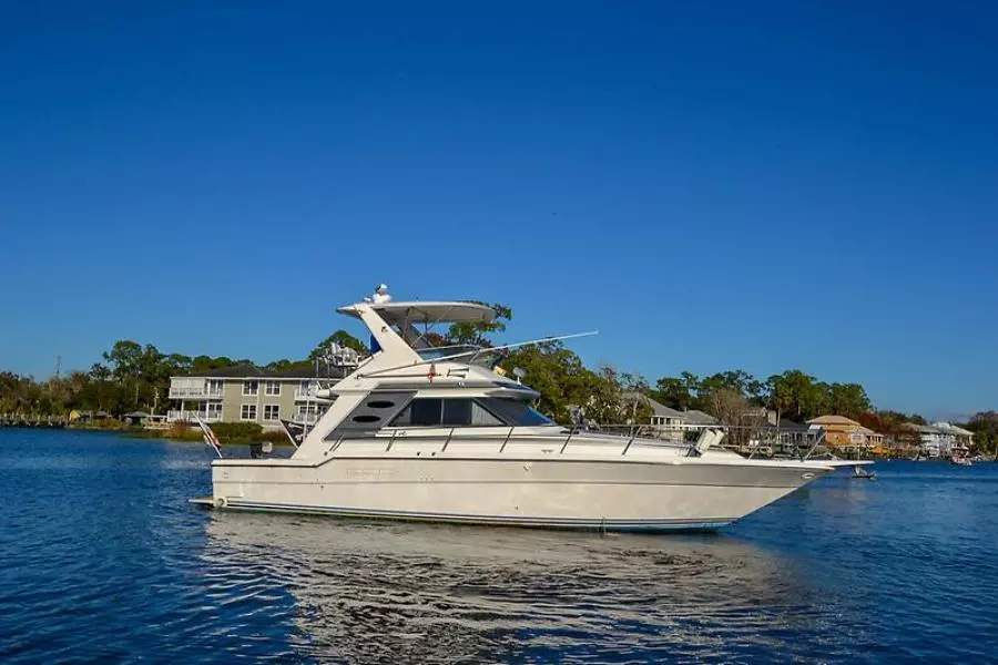 1988 Sea Ray 440 Convertible