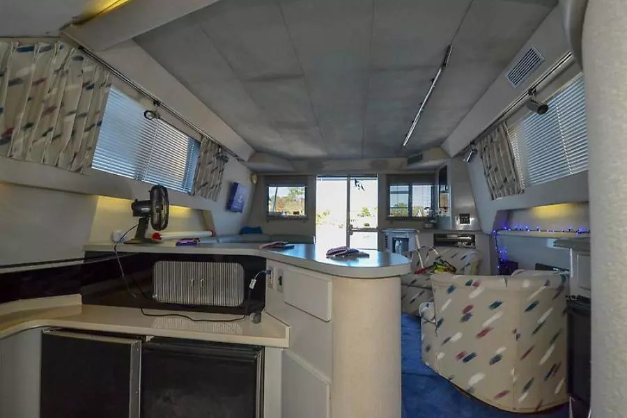 1988 Sea Ray 440 Convertible