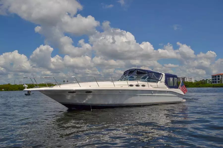 1996 Sea Ray 400 Express Cruiser