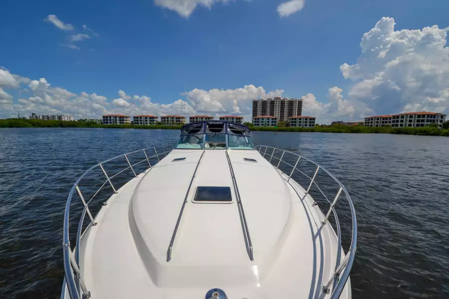 1996 Sea Ray 400 Express Cruiser