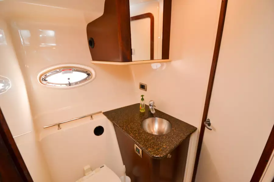 2007 Sea Ray 38 Sundancer