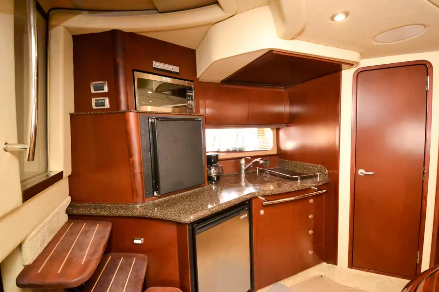 2007 Sea Ray 38 Sundancer