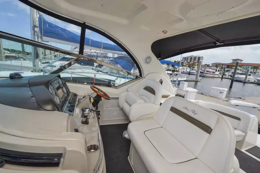 2007 Sea Ray 38 Sundancer