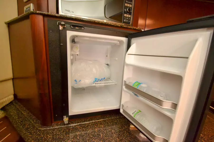 2007 Sea Ray 38 Sundancer