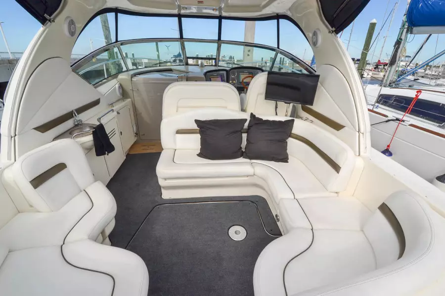 2007 Sea Ray 38 Sundancer