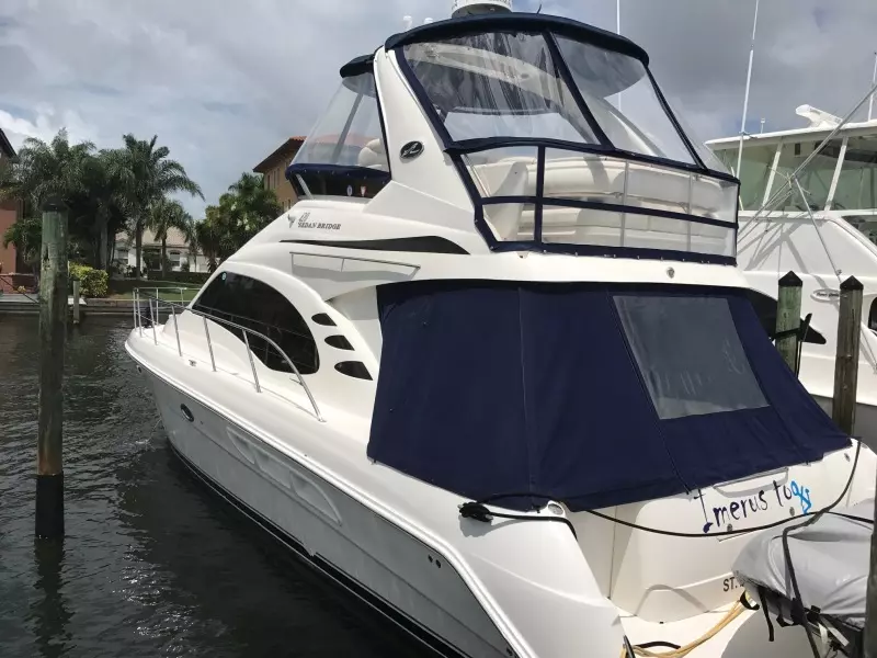 2005 Sea Ray 420 Sedan Bridge