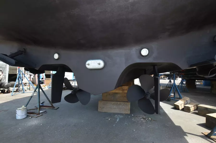 2005 Sea Ray 420 Sedan Bridge