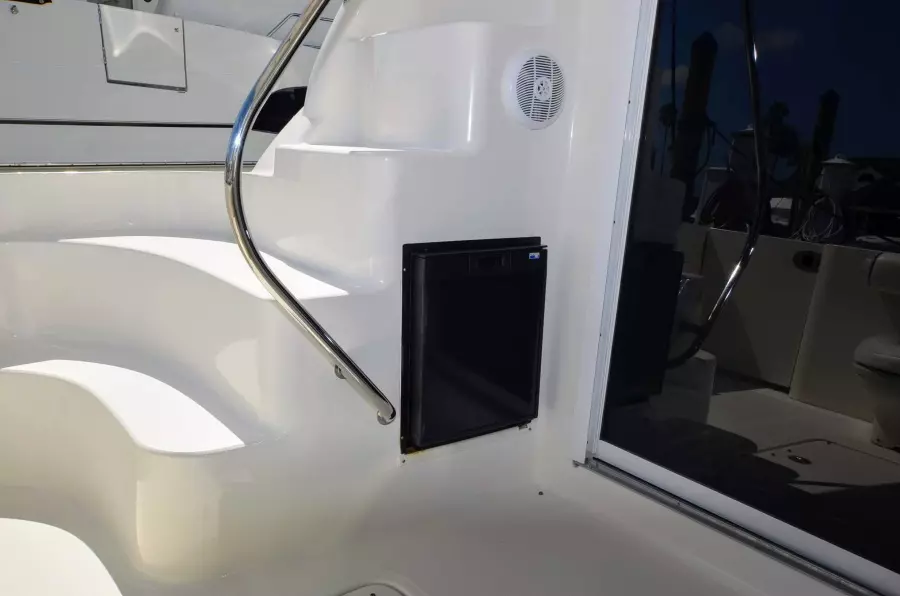 2005 Sea Ray 420 Sedan Bridge