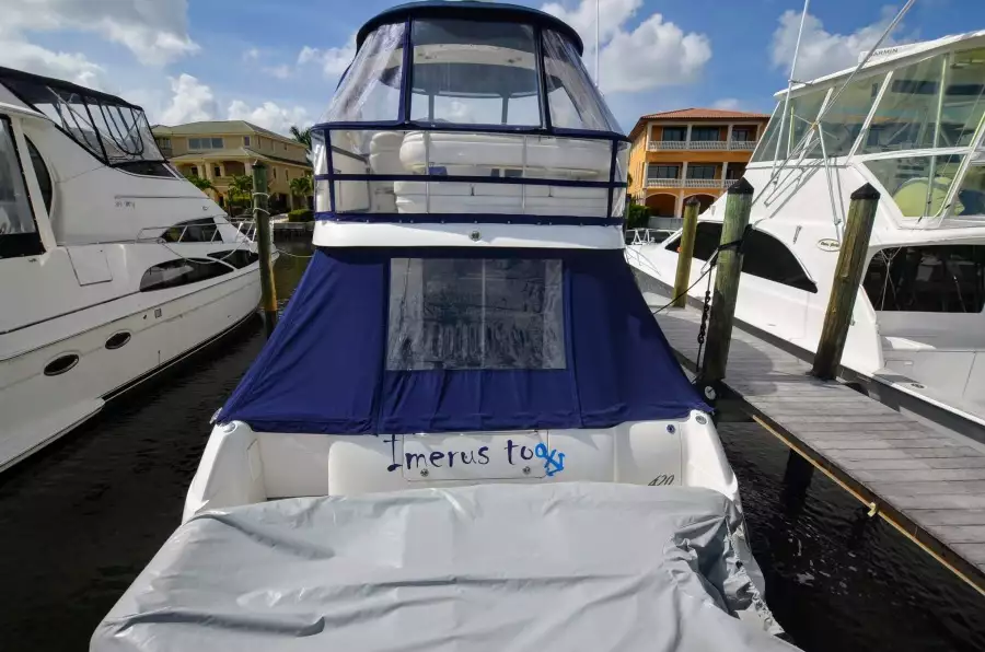 2005 Sea Ray 420 Sedan Bridge