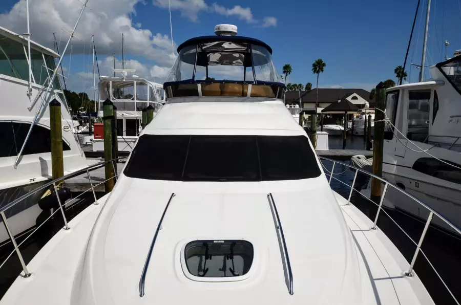 2005 Sea Ray 420 Sedan Bridge
