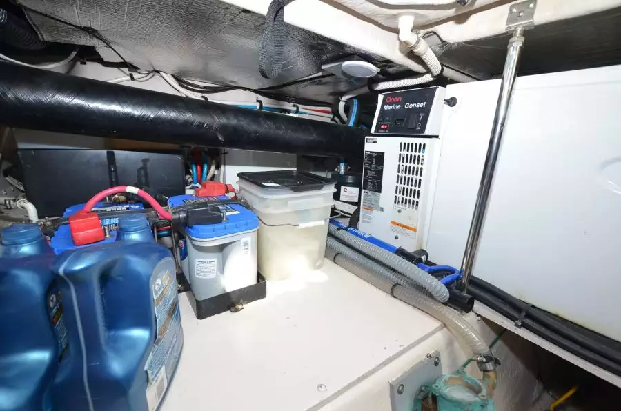 2005 Sea Ray 420 Sedan Bridge