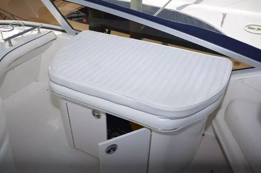 2005 Sea Ray 420 Sedan Bridge