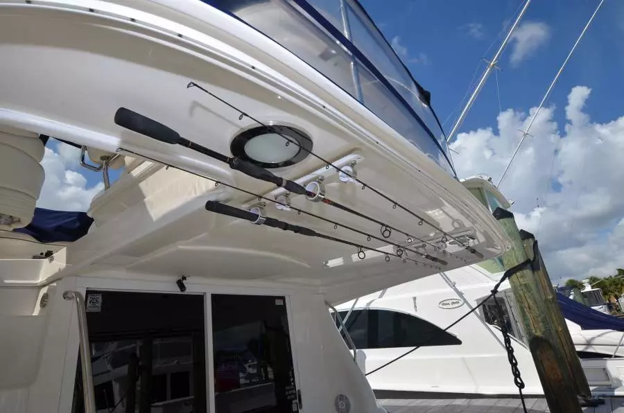 2005 Sea Ray 420 Sedan Bridge