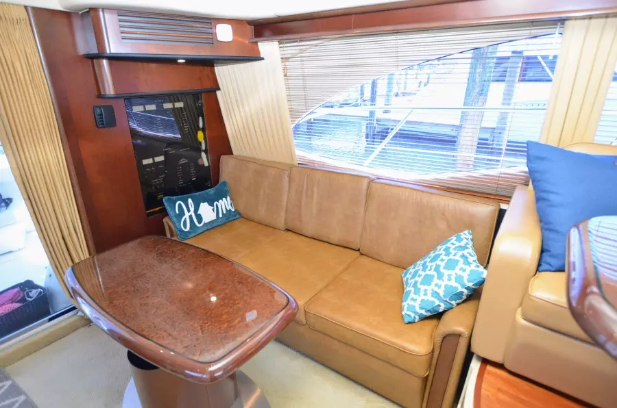 2005 Sea Ray 420 Sedan Bridge