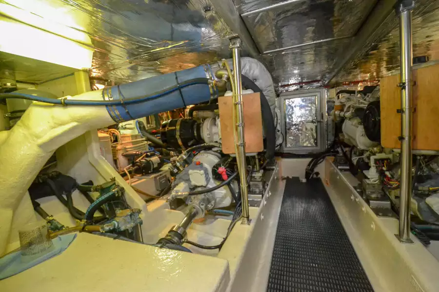 2001 Ocean Alexander 510 Classico