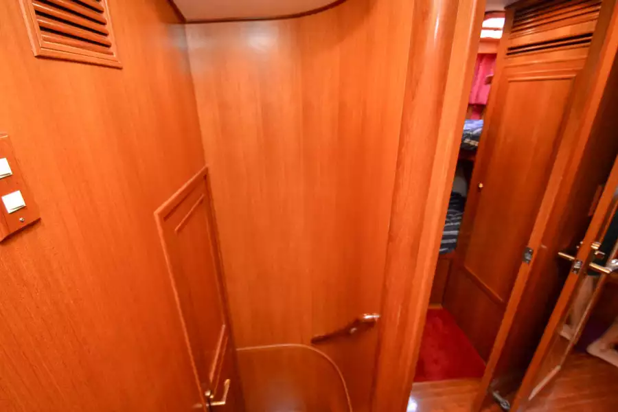 2001 Ocean Alexander 510 Classico